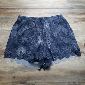 Lauren Conrad Lined dressy shorts. Size small. Nearly new.